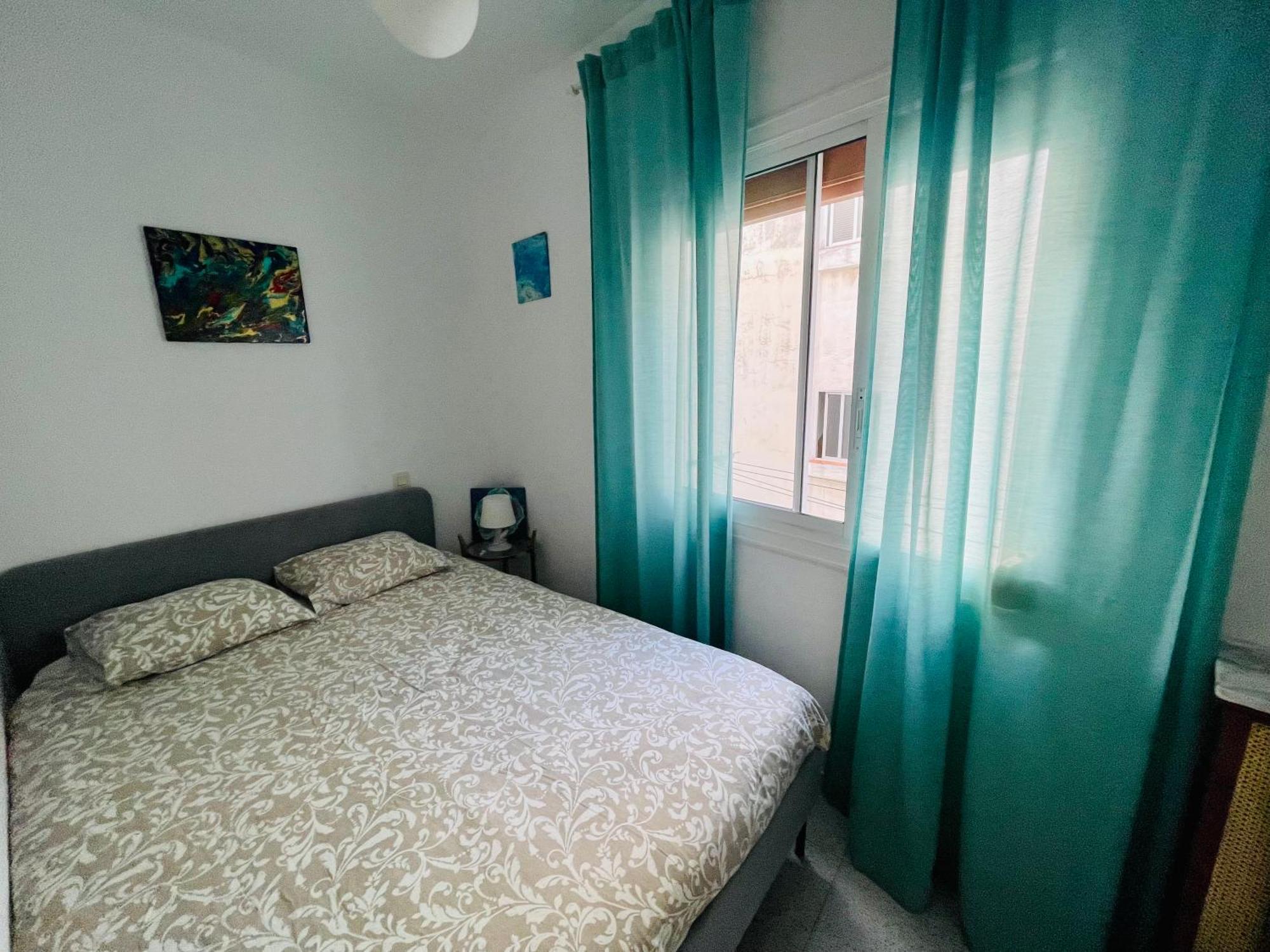 Barca 1 Apartment Сант Адриа де Бесос Екстериор снимка